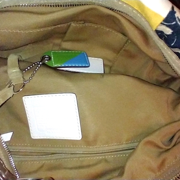 COACH Handbag Hobo Medium Colored Monogram Dust Cover Included - Picture 13 of 16